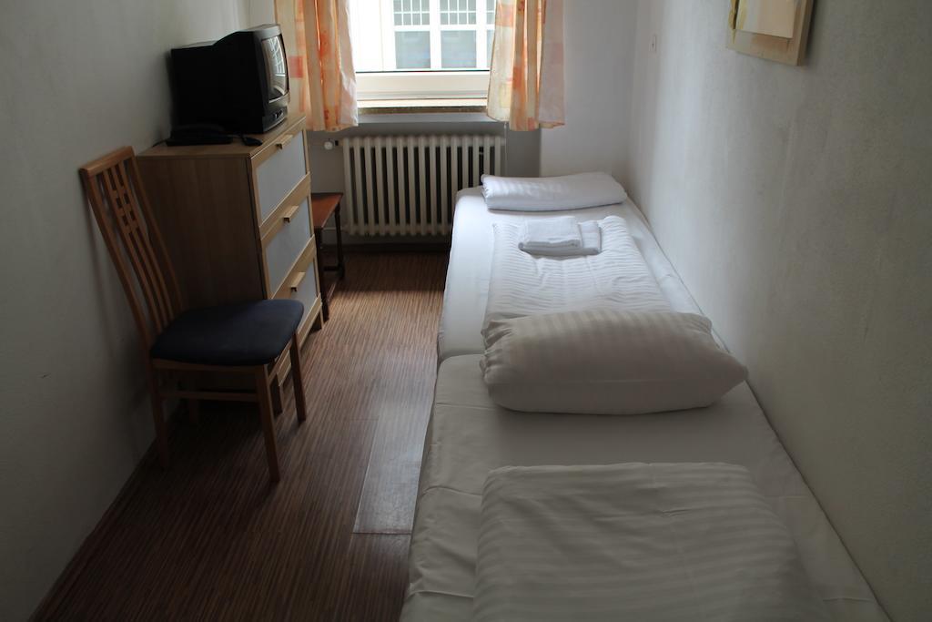 Hotel Lilienhof Hamburgo Quarto foto